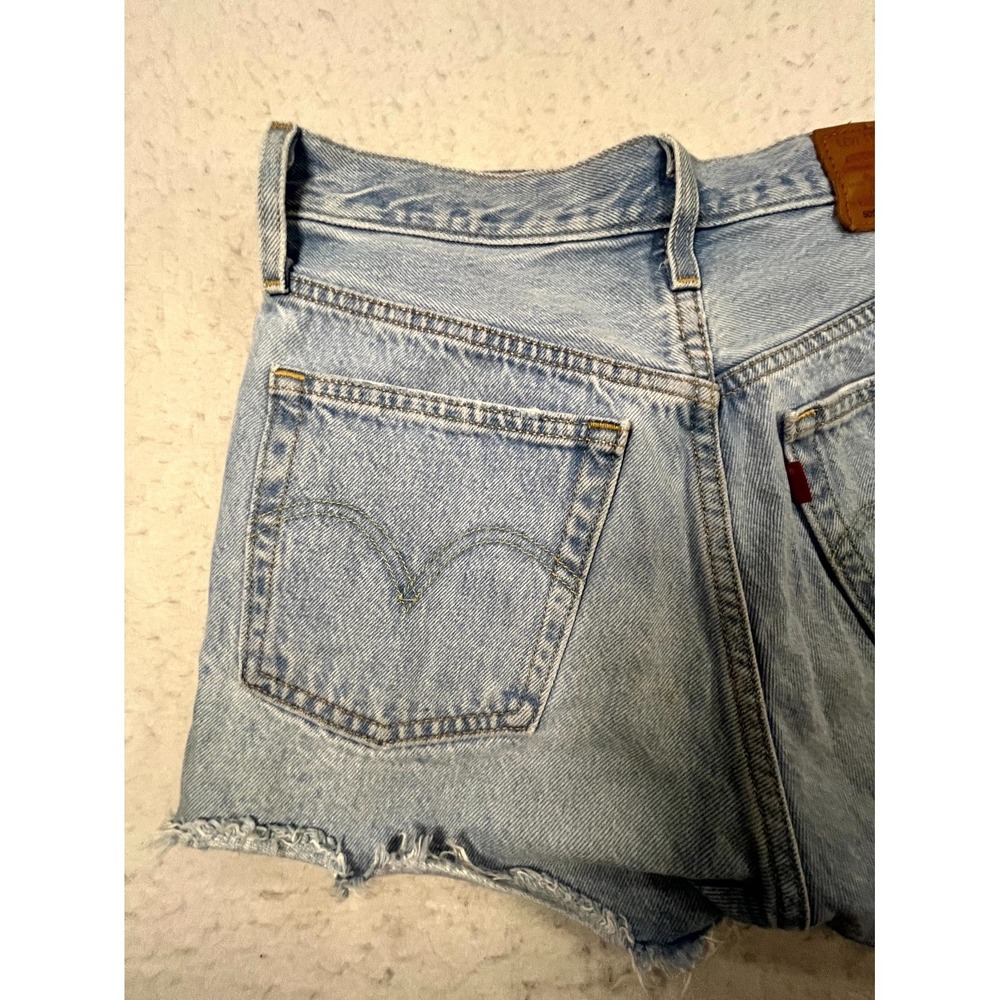 Levi's 501 Premium Cut Off Shorts Womens 29 Blue Distressed Light Wash Raw Hem - Picture 7 of 14